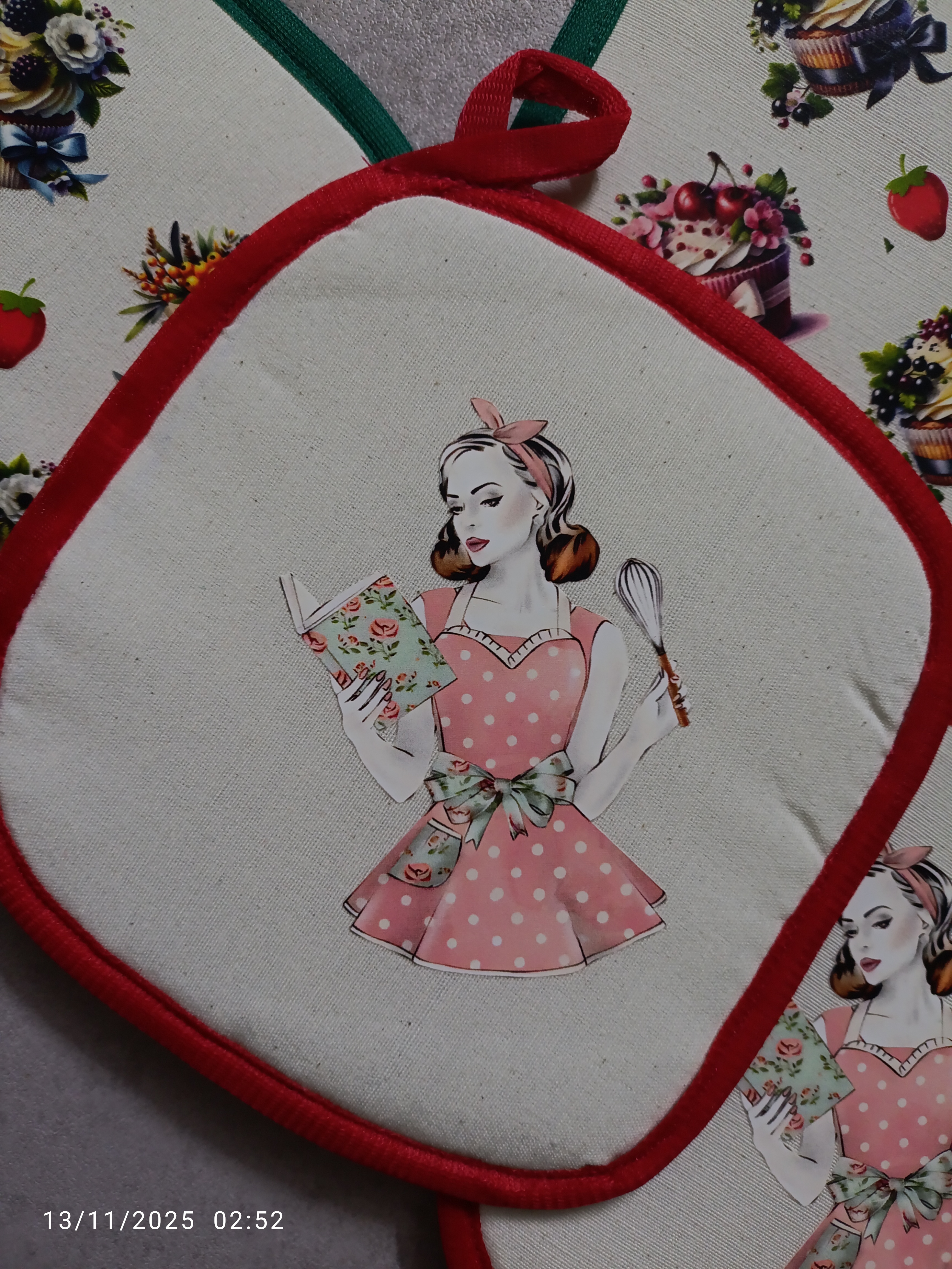 پارچه متقال گرم بالا طرح دختر اشپز