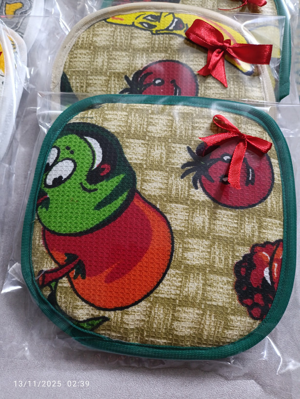 دستگیره های زنبوری یا پارچه آشپزخانه نسوز جنس با کیفیت عالی در طرح های مختلف